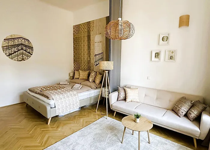 Brody Art Boutique Apartments